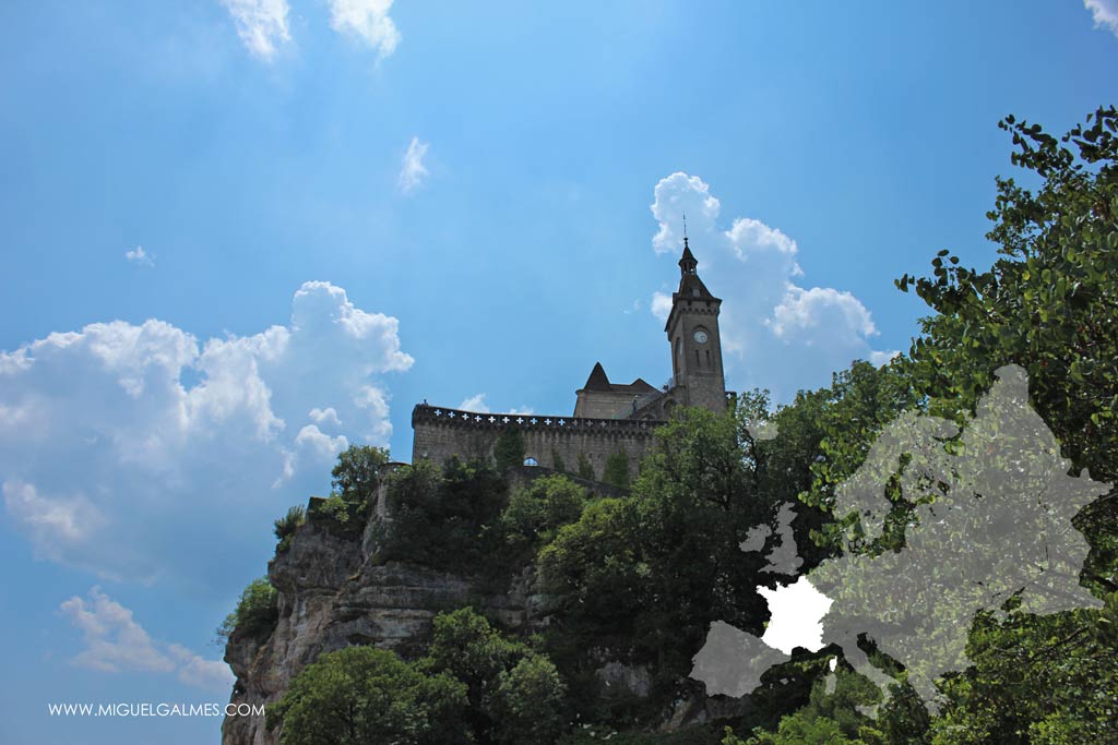 Rocamadour, retando al equilibrio. Rocamadour, retando al equilibrio.