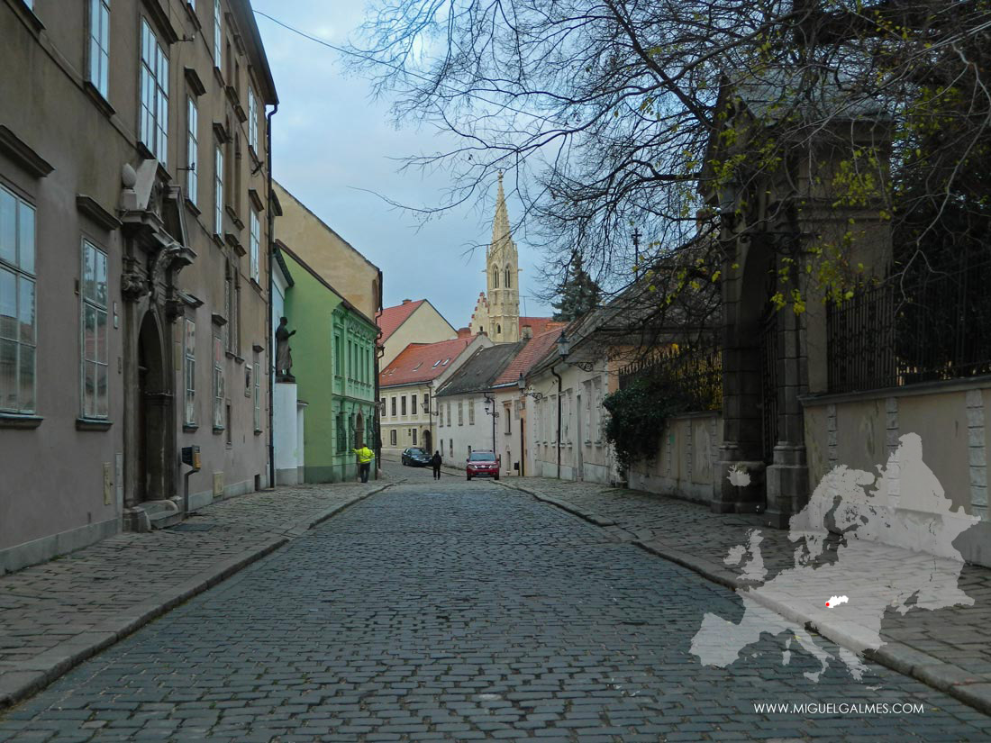 Bratislava, la encrucijada de Europa. Bratislava, la encrucijada de Europa.